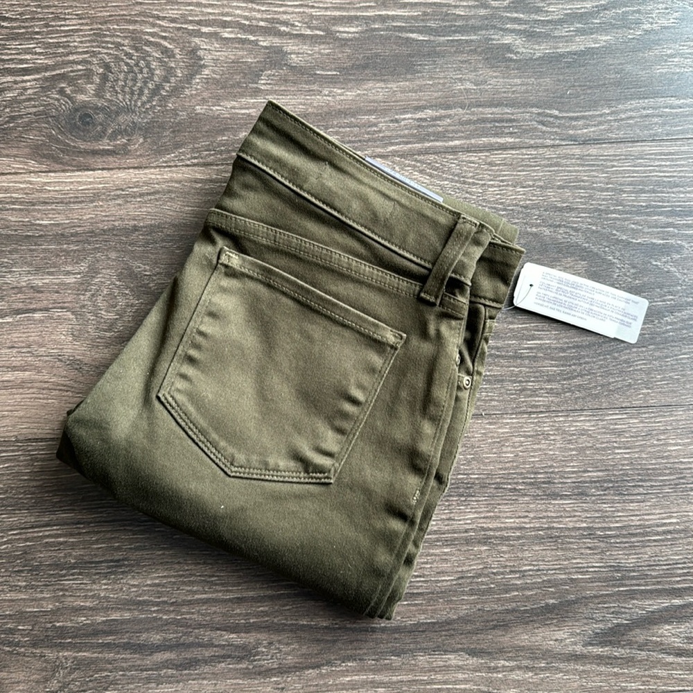 NWT! NYDJ Olive Green Alina Leggings